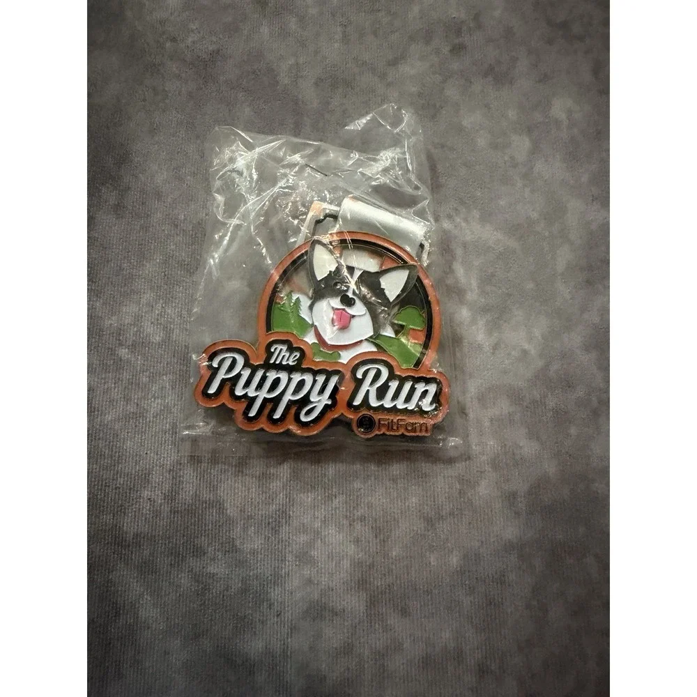 FitFam The Puppy Run Running Medal w/ Lanyard White Paw Prints, Bones. Lot of 8